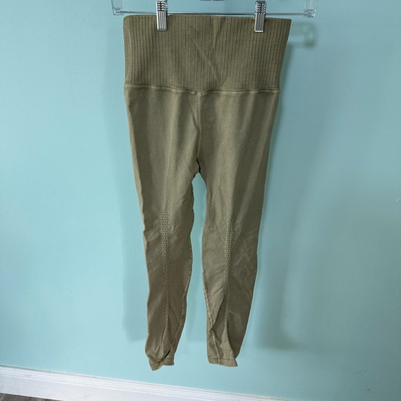FP Movement By Free People Womens Olive High Wasted Legginge Size M/L - Picture 6 of 8